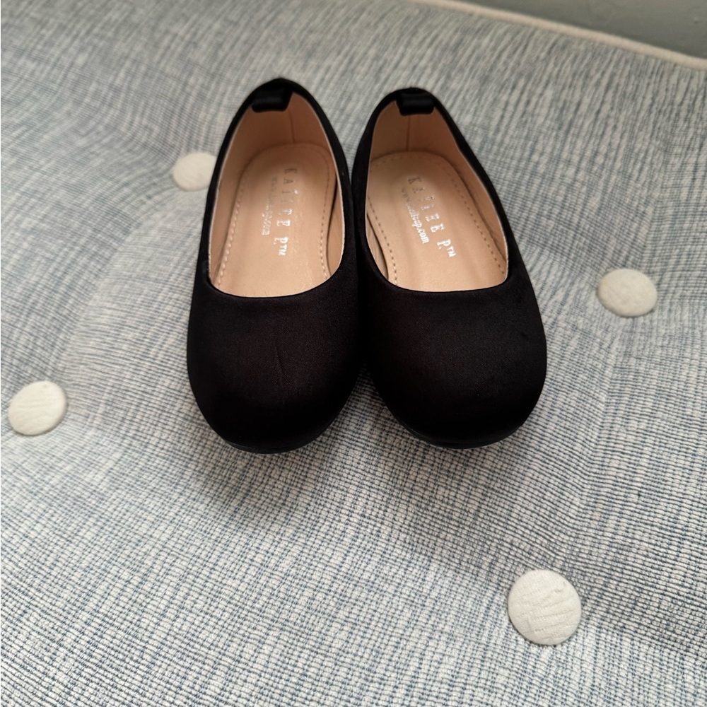 Black girls shoes Kailee P Size 6